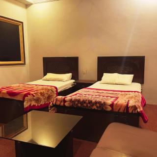 Moon Hotel - 2