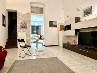 Rosesky Grande casa in centro con 2 bagni - 2