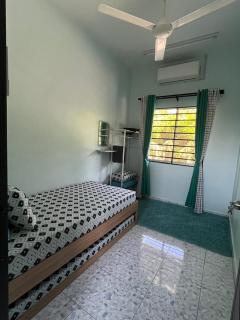 Leman's Homestay - Balik Pulau - 4