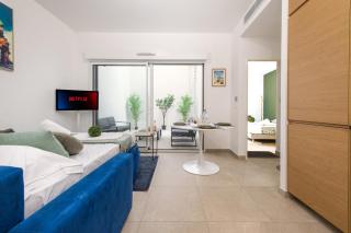 Appartement neuf - Patio intérieur - Parking - EF - 1