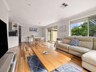 Cape Cottage - Beachside Retreat with Outdoor Bath - 9