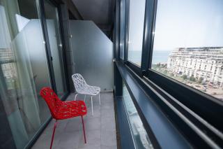 Elegant Apartment with Sea View in Alliance Palace - Batumi - 7