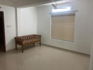 2 Bhk ac apartment near kowdiyar - 0