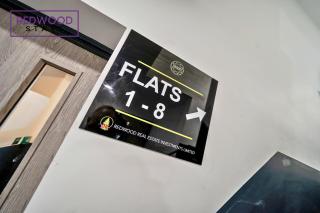 BRAND NEW PREMIUM SERVICED APARTMENTS, FREE PARKING, HIGH-SPEED WiFi by REDWOOD STAYS - 2