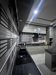 4 bedroom duplex - 5