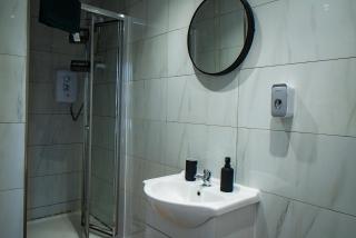 belgian studio Apt 2 - 3