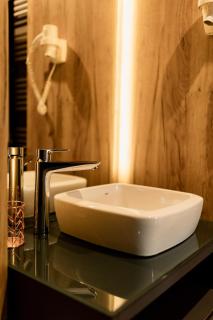 Nest Inn Silhouette Apartment - 7