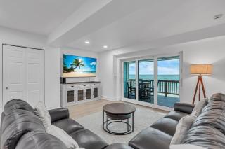 Serenity By The Sea - 9