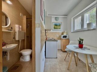 Lovely Studio Malina close to the Beach - 4