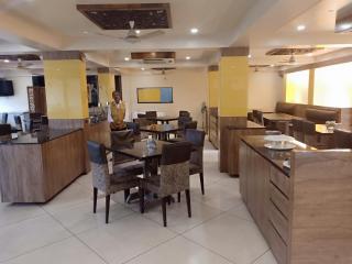 Royale Heritage - 2
