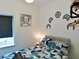 Central Location 1 Double Bedroom Apartment 7 - Blackpool - 3