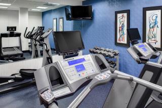 Holiday Inn Express Hotel & Suites Coralville by IHG - Coralville - 9