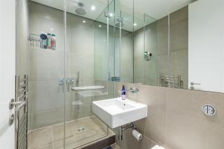 Fitzrovia Split-Level flat - 2