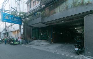 Urban Travellers Hotel by RedDoorz - 5