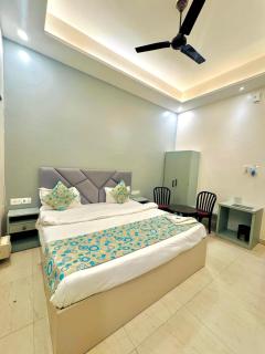 Hotel Sahani - 2