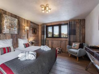 Chalet élégant à Courchevel Le Praz avec spa, cheminée et services inclus - FR-1-568-35 - 1
