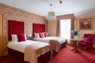 Kettles Country House Hotel - 8