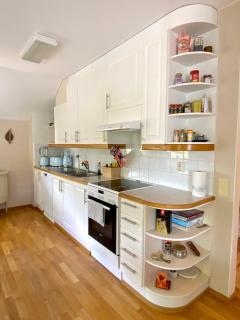 Home Sweet Home- center, sea view, sauna, balcony - Mariehamn - 4