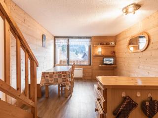 Location idéale à La Clusaz : 6 pers, entre village et pistes, garage, ascenseur, wifi - FR-1-304-18 - 3