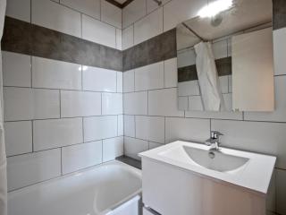 Studio cabine 4 pers. exposé Sud, au pied des pistes avec balcon et toutes commodités - FR-1-340-75 - 5