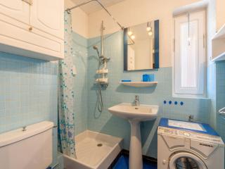 Charmant T2, 38m², proche centre station, 5 pers, parking, ski à 300m, commerces, navettes. - FR-1-304-45 - 2