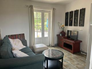 Laugerie Basse Gites Charming Pigeonnier Gite - 9