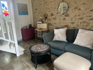 Laugerie Basse Gites Charming Pigeonnier Gite - 1