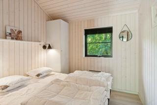 Large Holiday Home With Hot Tub By Vig Lyng - 5