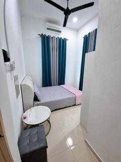 Mr Cook Homestay Melor - 8