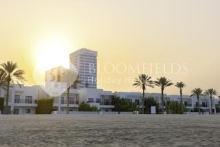 Bloomfields 2br Iconic Villa With Beach Access - 3