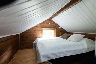 Lapland Aurora Riverside - 8