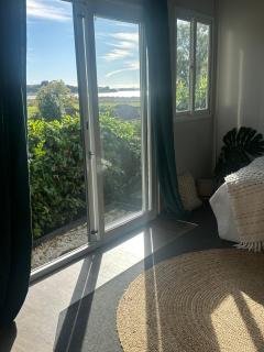 Pōhutukawa Studio - 5