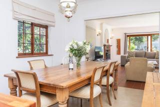 The Vines Family Home with Pool and Braai - Città del Capo - 7