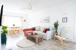 Modern 4-Bed Sandbanks Beach Retreat - Poole - 0