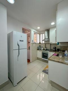 Spacious Copacabana apartment 5 minutes from the beach - 7 guests - 4