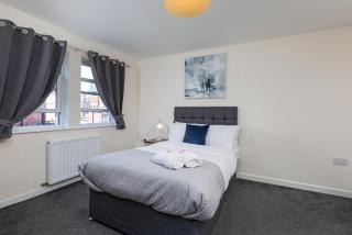 Spacious Luxurious Serviced Accommodation 6 - Barrow in Furness - 9
