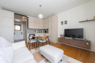 Beautiful Two-Room Apartment in Maggiolina - 2