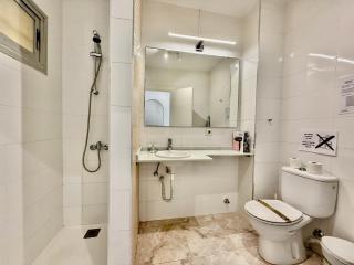 The Suit III Marbella Center - EaW Homes - 2