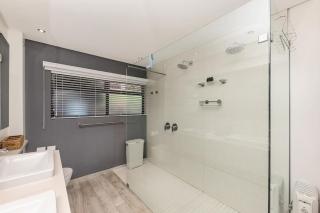 Sand en See 3, A Stylish Coastal Retreat with Table Mountain View - 2