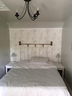 Anglesey 2 bedroom stone cottage dog friendly with EV - 8