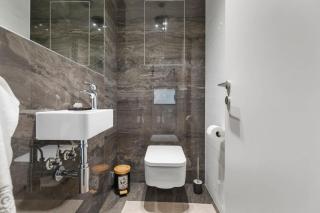 Eurovea Tower Apt 2 Sky View - 1