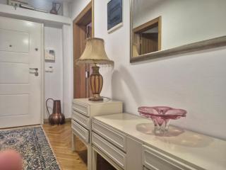 Superior 1 Apartment 100m2 with aircondition - 4