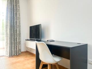 Horizons Embrace Apartments - 1