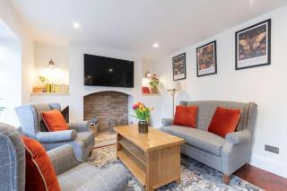 Charming Two Bedroom Apartment in Fairview - Cheltenham - 0