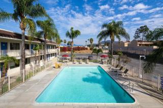 Jurupa Valley, CA - Riverside West - 6