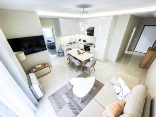 Vista Blu Luxury Apartments - 8