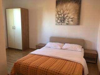 4-bedrooms with private pool ! - 9