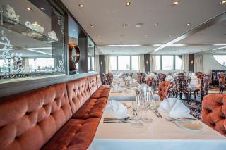 VIVA RIVERSIDE Köln-Deutz - 8