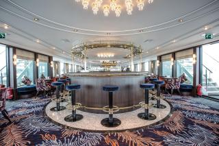 VIVA RIVERSIDE Köln-Deutz - 2