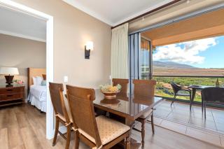 KBM Resorts Spacious 3-Bedroom Honua Kai Collection Multi Unit Listing Same Floor Ocean Views 2 Free Rental Cars HKK-81620 - 7